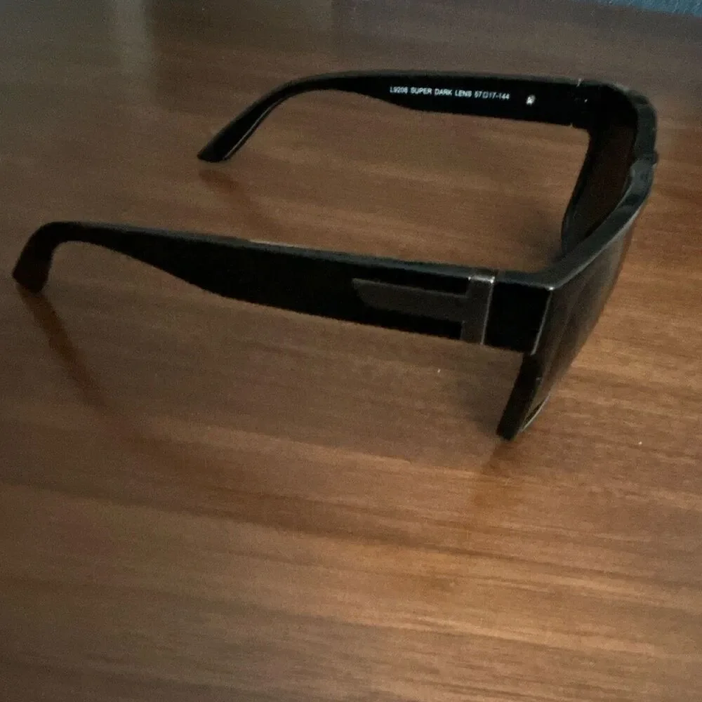 LYZOIT Sunglasses Black Frame/Black  L9208 size 57-17 great condition